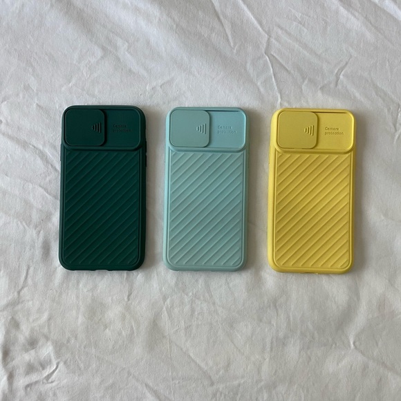 Free w purchase Bundle of I phone 11 cases with camera protect - Picture 7 of 11